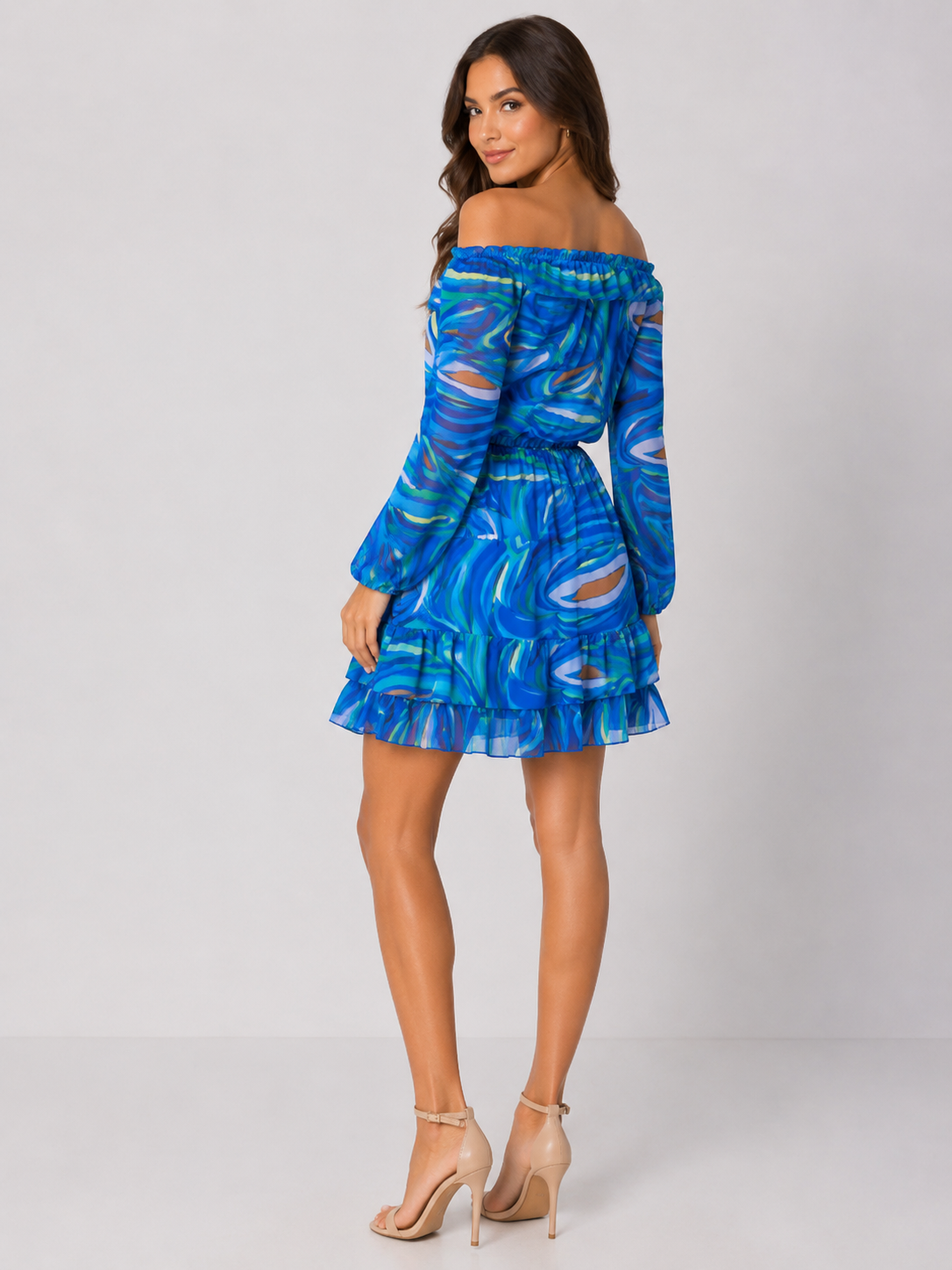 Valloria Capri Wave Dress